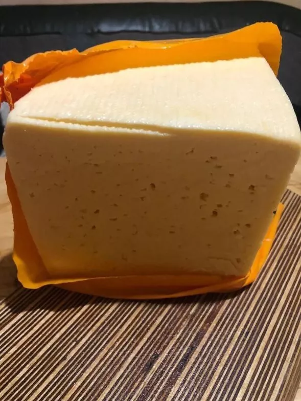 сыр голландский ГОСТ 50% в Москве